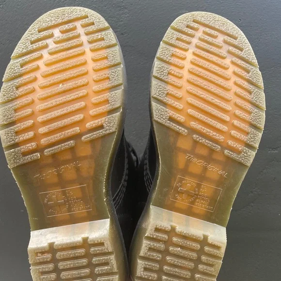 Dr. Martens boots size 7 used twice - Picture 5 of 5